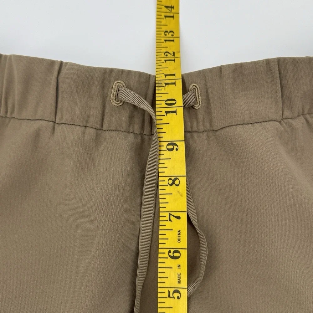 Lululemon‎ On The Fly Crop Pants Size 10 Khaki Woven Drawstring Stretch Casual
